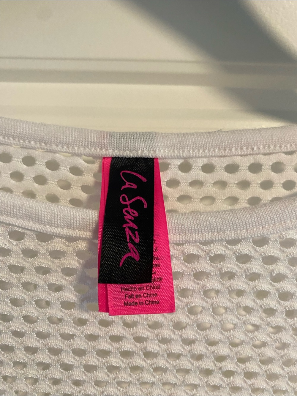 La Senza White Mesh Top with Pink Brand Tag - Picture 3 of 4